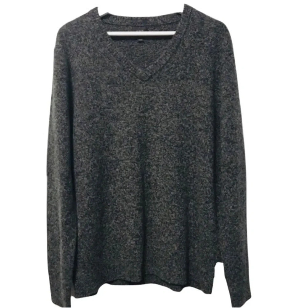 J Crew Men's Gray V-Neck Sweater XL